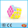 2016 Nouveau produit YJ Love cube Magic Puzzle Cube Jouets éducatifs English Packing for Promotion